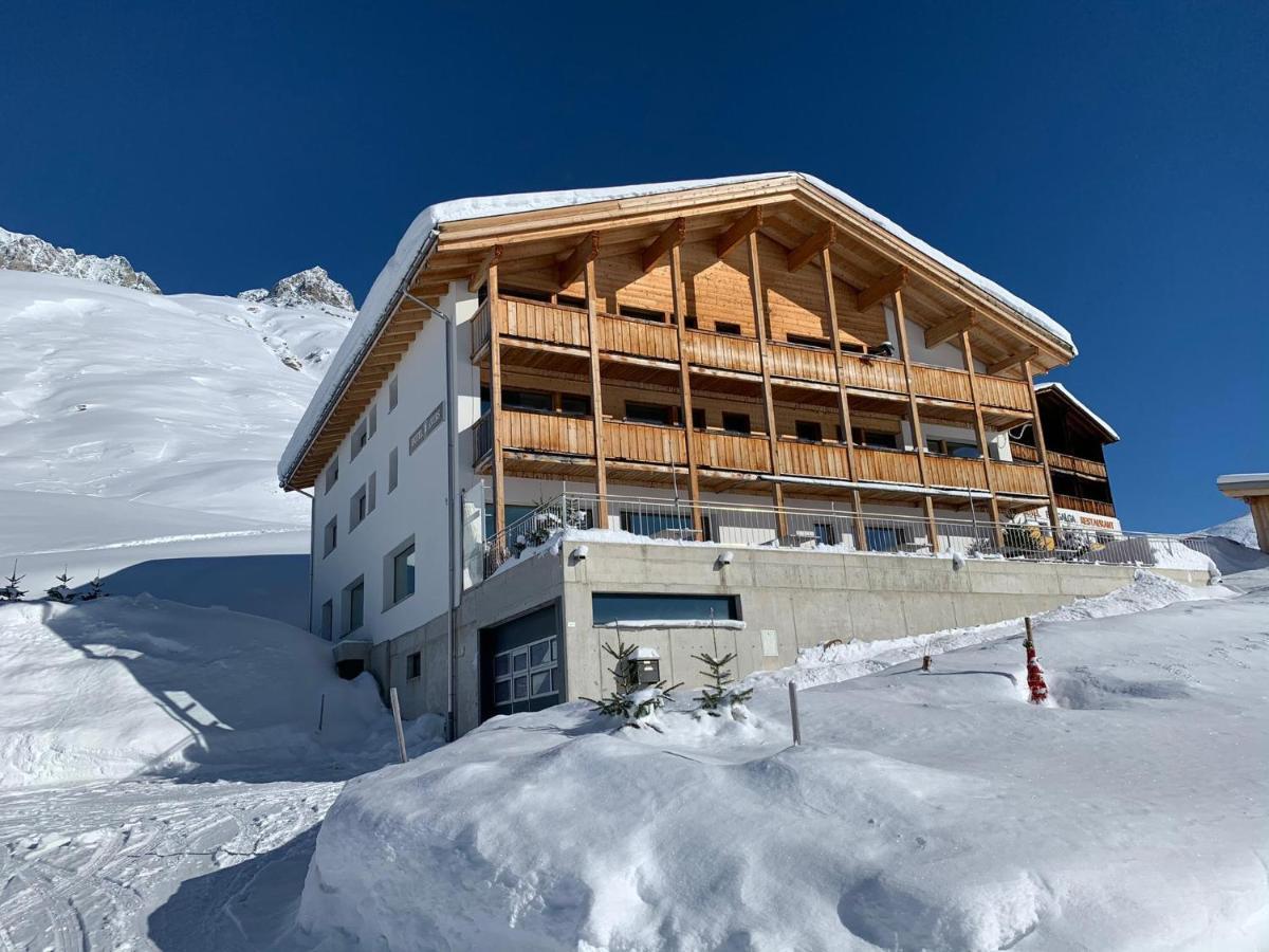 Hotel Avers Am Bach Extérieur photo